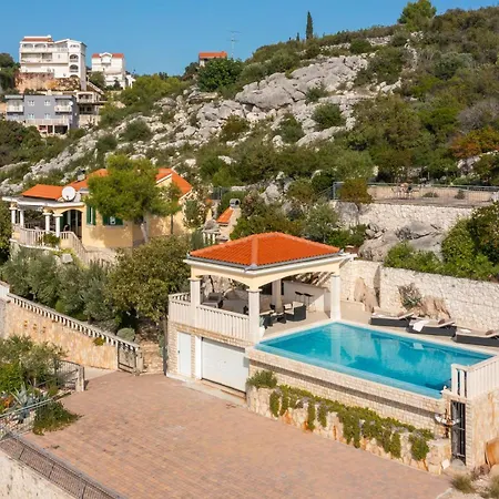 Apartamento Breathtaking Panorama Vese Voluja