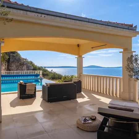 Вілла Pool Vese /w Panoramic Sea View *